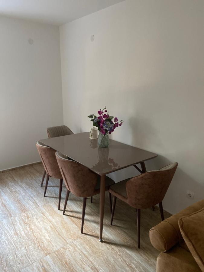 Apartman 02 Bar Kültér fotó