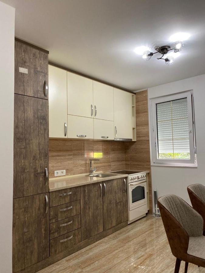 Apartman 02 Bar Kültér fotó