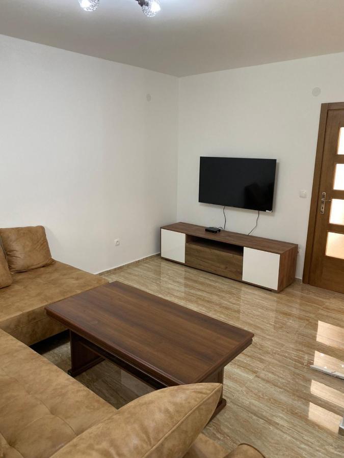 Apartman 02 Bar Kültér fotó